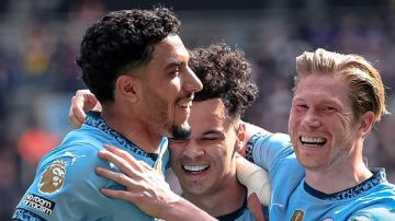 مرموش ينتظر اللقب الأول.. السيتي وكريستال بالاس يتنافسان على كأس إنجلترا مرموش ينتظر اللقب الأول.. السيتي وكريستال بالاس يتنافسان على كأس إنجلترا