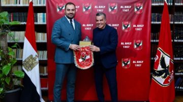 استعدادا لمونديال الأندية.. ماذا دار بين وفد السفارة الأمريكية والنادي الأهلي؟