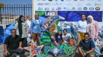 البيئة تنظم فعالية بيئية تشاركية بمدينة شرم الشيخ بمشاركة أكثر من 150 فردا البيئة تنظم فعالية بيئية تشاركية بمدينة شرم الشيخ بمشاركة أكثر من 150 فردا