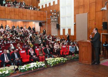 التجارب الريادية الملهمة وتطبيقات الذكاء الاصطناعي ودعم شباب الخريجين في منتدى بـ جامعة الفيوم غدا