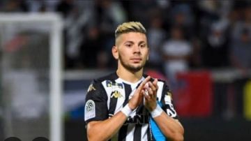 من الدوري الفرنسي.. مدحت شلبي يكشف عن صفقة مفاجأة للزمالك