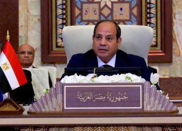 السيسي يتلقى اتصالا هاتفيا من نظيره الجنوب أفريقي