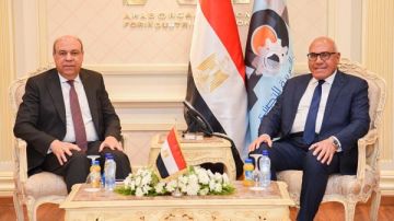 بروتوكول تعاون بين العربية للتصنيع والطيران المدني لتوفير وسائل تدريب حديثة