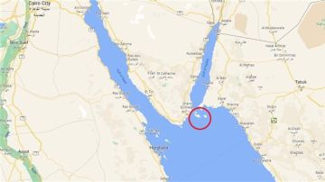 خبير استراتيجي يوضح حقيقة إنشاء قواعد أمريكية على جزيرتي تيران وصنافير