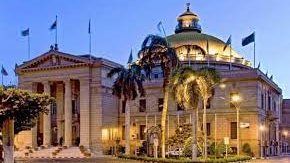 قرار رسمي بـ صرف 2000 جنيه مكافأة لجميع العاملين بـ جامعة القاهرة