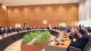 وزير التعليم العالي: قرارات جمهورية بإنشاء 12 جامعة أهلية جديدة وزير التعليم العالي: قرارات جمهورية بإنشاء 12 جامعة أهلية جديدة