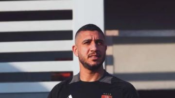 تطورات في مفاوضات الأهلي مع رامي ربيعة.. وعرض بيراميدز يدخل على الخط