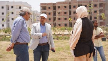 رئيس جهاز مدينة سوهاج الجديدة يتفقد وحدات سكن لكل المصريين رئيس جهاز مدينة سوهاج الجديدة يتفقد وحدات سكن لكل المصريين