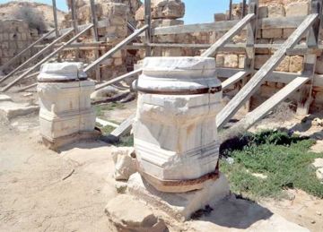 وزير الآثار والبابا تواضروس يتفقدان مشروع خفض المياه الجوفية في أبو مينا بالإسكندرية