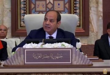 الرئيس السيسي يطالب الرئيس الأمريكي ببذل كل ما يلزم من جهود وضغوط لوقف إطلاق النار في قطاع غزة الرئيس السيسي يطالب الرئيس الأمريكي ببذل كل ما يلزم من جهود وضغوط لوقف إطلاق النار في قطاع غزة