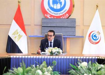 بعد وفاة طفلة وادي النطرون .. وزير الصحة يفتح تحقيقا عاجلا بشأن شكوى حول قصور الإسعاف بعد وفاة طفلة وادي النطرون .. وزير الصحة يفتح تحقيقا عاجلا بشأن شكوى حول قصور الإسعاف