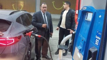 تحرير 30 محضر مخالفات محطات الوقود ومستودعات الغاز بدمياط