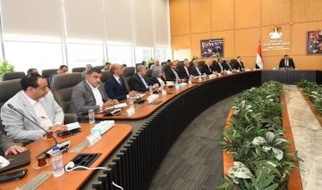 وزير الإسكان يعقد اجتماعا للجنة التنسيقية العليا.. ويصدر حزمة من التكليفات والتوجيهات لرؤساء أجهزة المدن الجديدة وزير الإسكان يعقد اجتماعا للجنة التنسيقية العليا.. ويصدر حزمة من التكليفات والتوجيهات لرؤساء أجهزة المدن الجديدة
