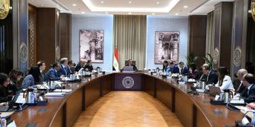 رئيس الوزراء يترأس اجتماع المجموعة الوزارية الاقتصادية