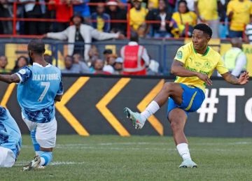  ضربة موجعة .. كيف تناولت صحف جنوب أفريقيا تعادل بيراميدز وصن داونز اليوم؟