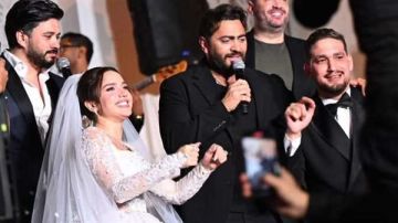 فرح الفنانة رنا رئيس يتصدر التريند.. اعرف السبب ومعلومات عن زوجها