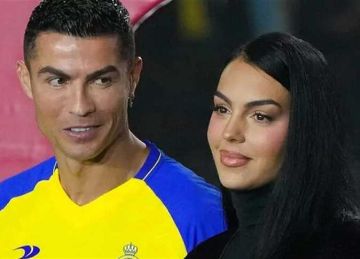 إعلان رحيل رونالدو عن النصر قريب.. ونجم ليفربول بديل له (تقارير) إعلان رحيل رونالدو عن النصر قريب.. ونجم ليفربول بديل له (تقارير)