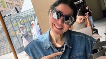 بالكاجوال.. لقاء الخميسي تخطف الأنظار بإطلالة لافتة