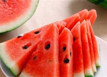 هل يعد البطيخ في الصيف خيارا مناسبا لمرضى السكري؟ (تناوله بأمان)