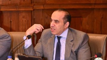 لا زيادة فى عدد المقاعد.. الحكومة توافق على مشروع قانون مجلس الشيوخ لا زيادة فى عدد المقاعد.. الحكومة توافق على مشروع قانون مجلس الشيوخ