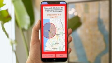 بعدما حدث اليوم .. تطبيقات حتنبهك قبل الزلازل يجب أن تكون على موبيلك