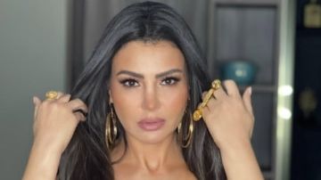 دينا فؤاد تتألق بالأسود في أحدث ظهور لها