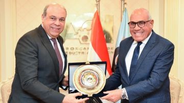 وزير الطيران: العربية للتصنيع لها دور تاريخي نفخر به في كافة المجالات وزير الطيران: العربية للتصنيع لها دور تاريخي نفخر به في كافة المجالات