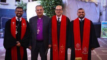 رئيس الطائفة الإنجيلية بمصر يشهد رسامة قسوس وشيخ بالكنيسة الإنجيلية بقصر الدوبارة