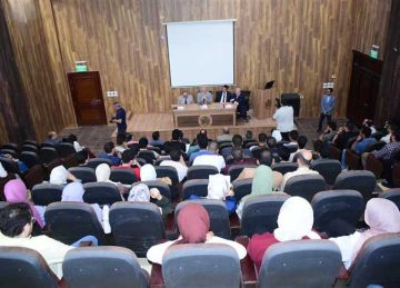 رئيس جامعة سوهاج: وحدة السكتة الدماغية بالمستشفى الجامعي تحقق طفرة في خدمات القسطرة المخية