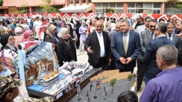 بمشاركة 70 مدرسة .. افتتاح معرض وسائل التعليم ببورسعيد صور