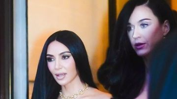 كيم كارداشيان وكاتي بيري في سهرة بشوارع باريس