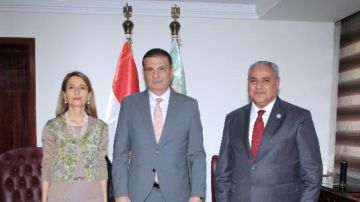 وزير الزراعة يبحث مع منظمات عالمية تطوير المتحف الزراعي وحديقة الأسماك