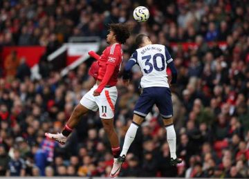 مباشر مباراة مانشستر يونايتد وتوتنهام اليوم (0-0) في نهائي الدوري الأوروبي