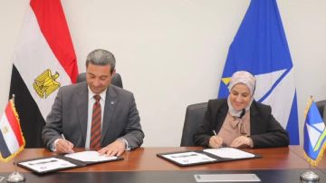 محافظ دمياط ورئيس المعهد القومي لعلوم البحار يوقعان بروتوكول تعاون لدعم مجالات البيئة البحرية