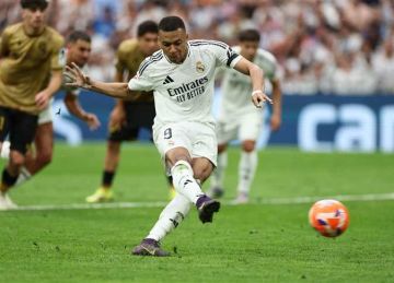 ريال مدريد يسقط سوسيداد بثنائية في ختام الدوري الإسباني ريال مدريد يسقط سوسيداد بثنائية في ختام الدوري الإسباني