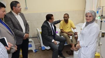 محافظ المنوفية يتابع إنتظام الخدمات بالمركز الصحي في ميت خاقان