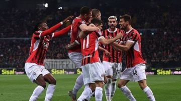 ميلان يتحدى بولونيا في نهائي كأس إيطاليا.. الليلة