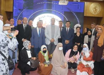 محافظ القليوبية يسلم أجهزة كهربائية للعرائس المقبلين على الزواج