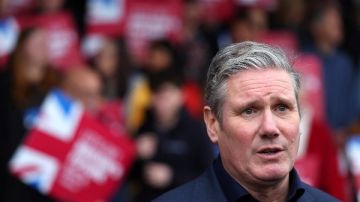 بريطانيا.. اعتقال رجلا بتهمة إشعال حريق في منزل كير ستارمر