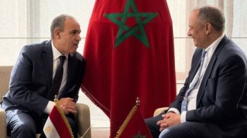 مصر والمغرب يرسمان ملامح تكامل اقتصادي يستهدف إفريقيا ويواكب تحضيرات مونديال 2030 مصر والمغرب يرسمان ملامح تكامل اقتصادي يستهدف إفريقيا ويواكب تحضيرات مونديال 2030