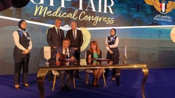 عوض تاج الدين: نصف أطباء مصر من ذوي الخبرة يعملون بالخارج