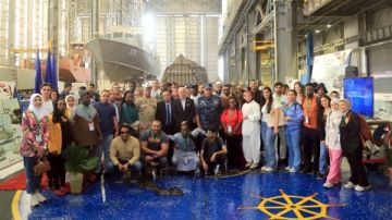 القوات المسلحة تنظم زيارات ميدانية لوفد من الشباب المصري والأجنبي لعدد من المنشآت العسكرية