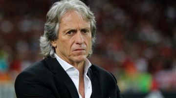 جيسوس يهدي لاعبي الهلال السعودي ساعات فاخرة بعد رحيله جيسوس يهدي لاعبي الهلال السعودي ساعات فاخرة بعد رحيله