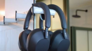 سوني تستعد لإطلاق مزدوج لسماعات WH-1000XM6 وهاتف Xperia 1 VII