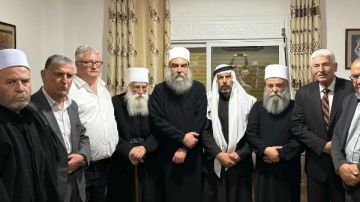 مشايخ الدروز يرفضون الانفصال ويدعون لوحدة سوريا