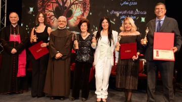 مهرجان المركز الكاثوليكي يكرم نجوم الفن والإعلام
