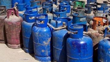 تموين دمياط: ضبط مخالفات بالغش والتلاعب بأوزان أسطوانات الغاز المنزلية بمحطات التعبئة