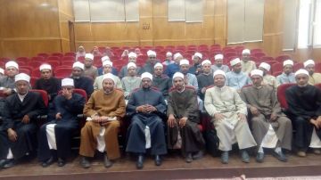 البحوث الإسلامية: تكثيف جهود توعية الشباب بمخاطر الاستخدام السلبي لوسائل التواصل