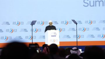 شيخ الأزهر من دبي: الإعلام العربي مسؤول عن كشف جرائم الاحتلال ومواجهة الإسلاموفوبيا شيخ الأزهر من دبي: الإعلام العربي مسؤول عن كشف جرائم الاحتلال ومواجهة الإسلاموفوبيا