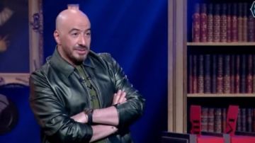 مجدي الهوارى يعلن عن مكافأة 10 آلاف جنيه.. لتصميم صورة فرحة الأهلي مجدي الهوارى يعلن عن مكافأة 10 آلاف جنيه.. لتصميم صورة فرحة الأهلي